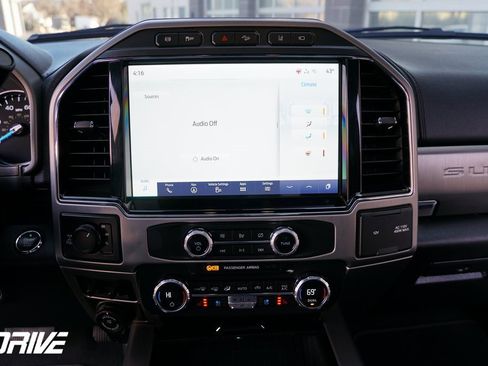 Used 2022 Ford F350 Platinum image 29