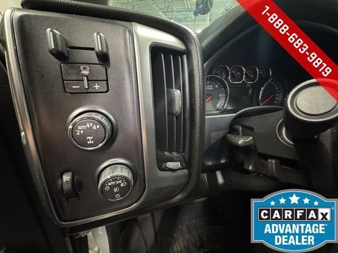 Used 2018 Chevrolet Silverado 1500 LT w/ All Star Edition image 23