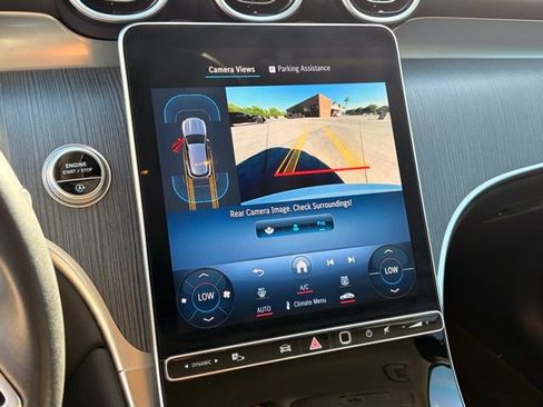 Used 2024 Mercedes-Benz GLC 300 image 18