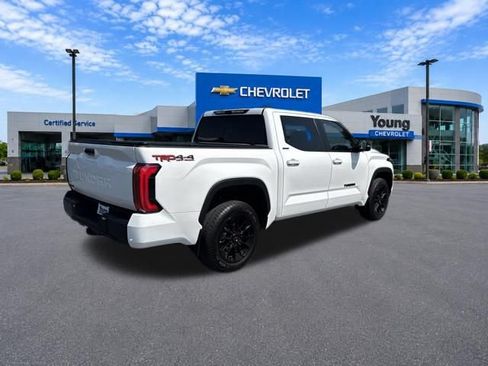 Used 2025 Toyota Tundra Limited w/ TRD Off-Road Package AWD/4WD image 7