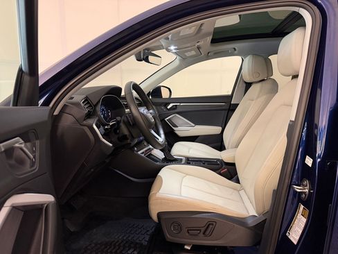 Certified 2025 Audi Q3 2.0T Premium w/ Convenience Package AWD/4WD image 5