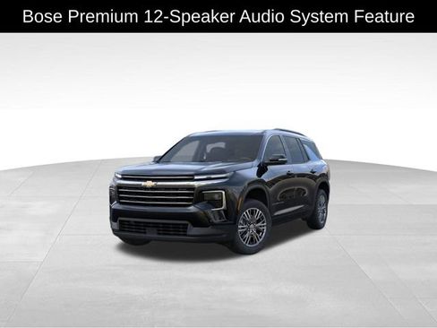 New 2025 Chevrolet Traverse LT w/ Enhanced Driving Package image 9