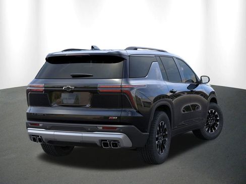 New 2026 Chevrolet Traverse Z71 w/ Enhanced Driving Package AWD/4WD image 5