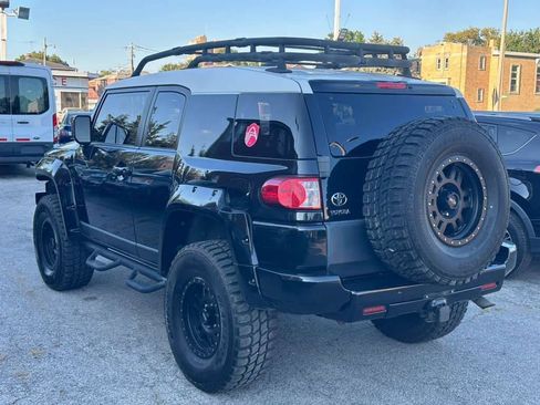Used 2007 Toyota FJ Cruiser 4WD image 6