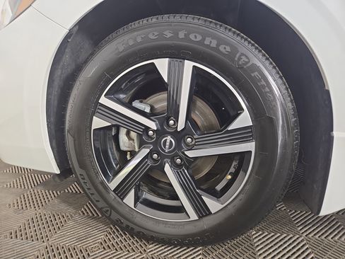 Used 2025 Nissan Sentra SV w/ All-Weather Package image 33