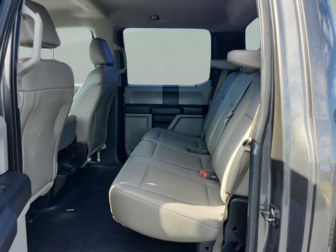 Used 2016 Ford F150 XL w/ Equipment Group 101A Mid image 12