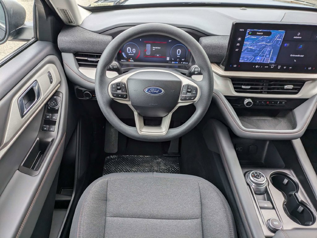 Used 2026 Ford Explorer Active RWD image 18