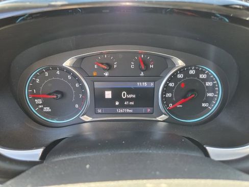 Used 2020 Chevrolet Traverse LT w/ LT Premium Package FWD image 24