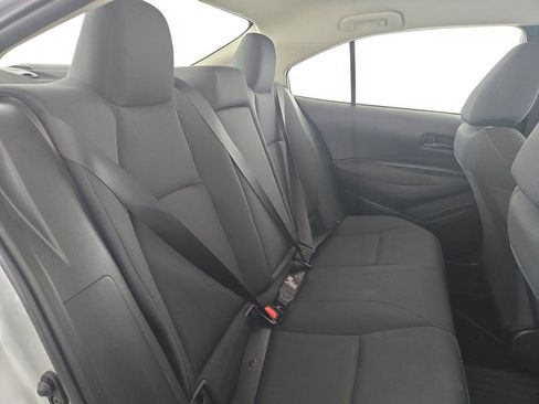 Used 2022 Toyota Corolla LE FWD image 30