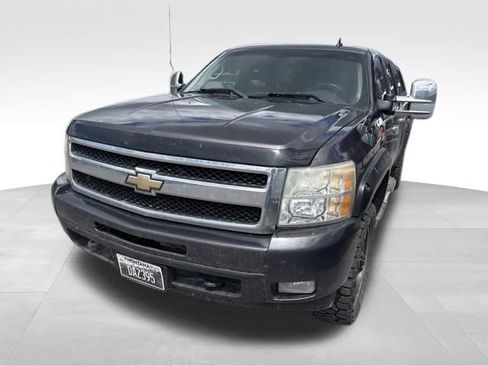 Used 2010 Chevrolet Silverado 1500 LTZ AWD/4WD image 8