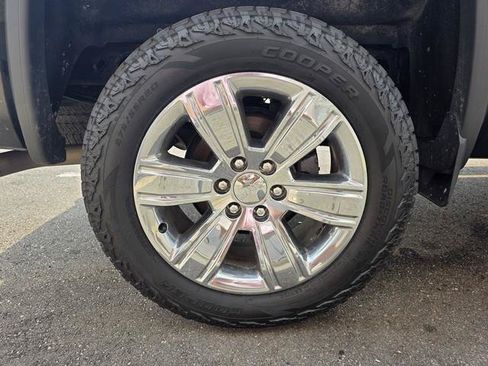 Used 2017 GMC Sierra 1500 SLT AWD/4WD image 31