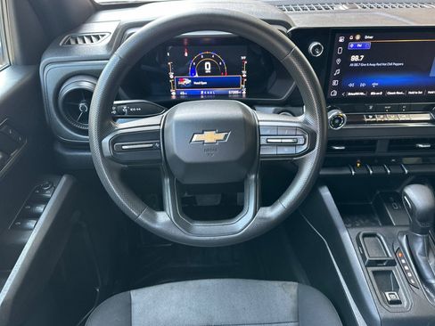 Certified 2023 Chevrolet Colorado W/T image 16