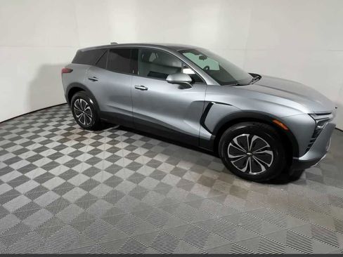 New 2026 Chevrolet Blazer EV LT image 6