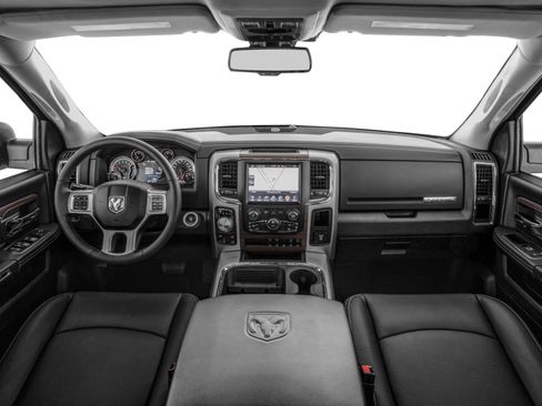 Used 2016 RAM 1500 Laramie w/ Convenience Group AWD/4WD image 8