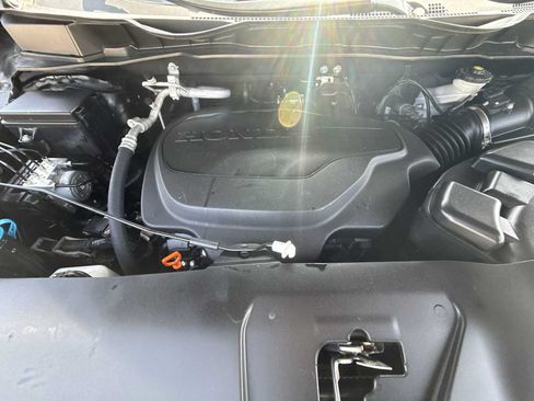 Used 2025 Honda Odyssey Sport-L image 29