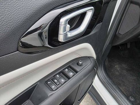 Used 2025 Jeep Compass Limited AWD/4WD image 22