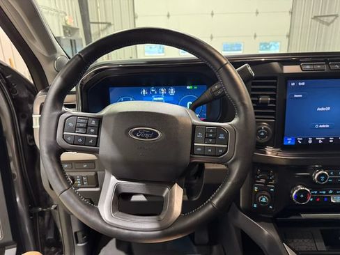 Used 2024 Ford F350 Lariat w/ Lariat Ultimate Package AWD/4WD image 12