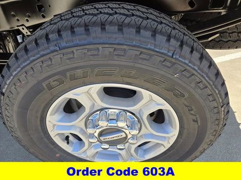 New 2026 Ford F250 XLT w/ FX4 Off-Road Package image 11