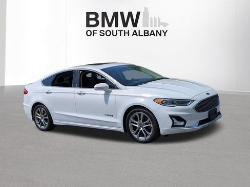 Used 2019 Ford Fusion Titanium FWD image 6