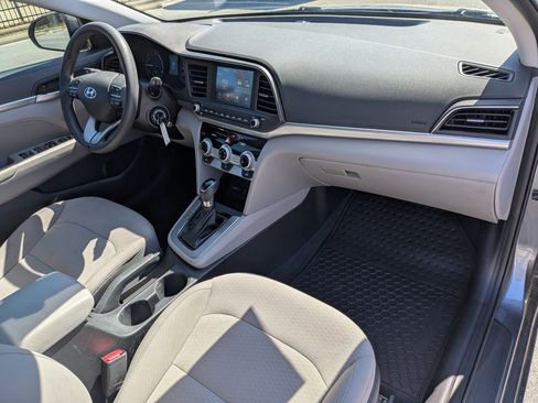 Used 2019 Hyundai Elantra SEL image 36