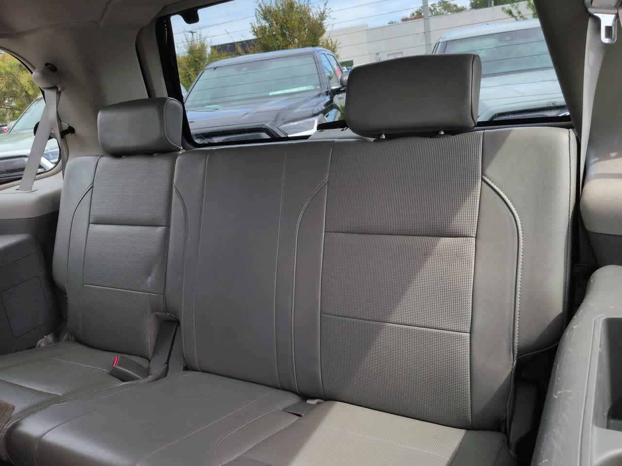 Used 2006 Nissan Armada LE w/ (U06) Technology Pkg (LE) RWD image 13