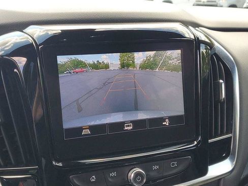 Used 2023 Chevrolet Traverse LT w/ Midnight/Sport Edition AWD/4WD image 15