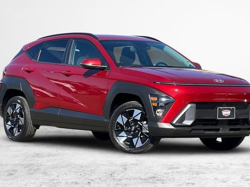 Used 2024 Hyundai Kona SEL AWD/4WD image 1