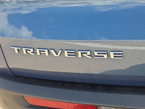Certified 2026 Chevrolet Traverse LT FWD image 29