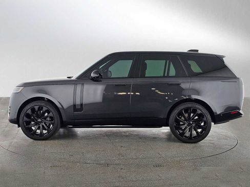 Used 2025 Land Rover Range Rover SE image 6
