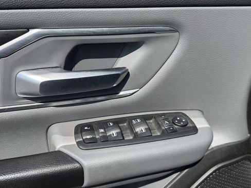 Used 2019 RAM 1500 Big Horn AWD/4WD image 23