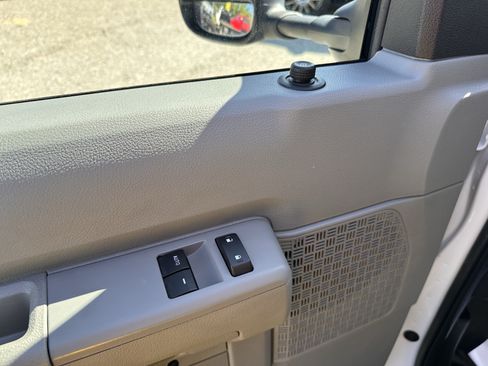 Certified 2023 Ford E-350 and Econoline 350 Super Duty w/ Power Windows & Locks Group RWD image 13