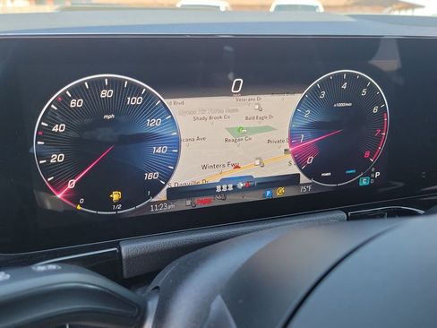 New 2025 Mercedes-Benz GLA 250 image 18