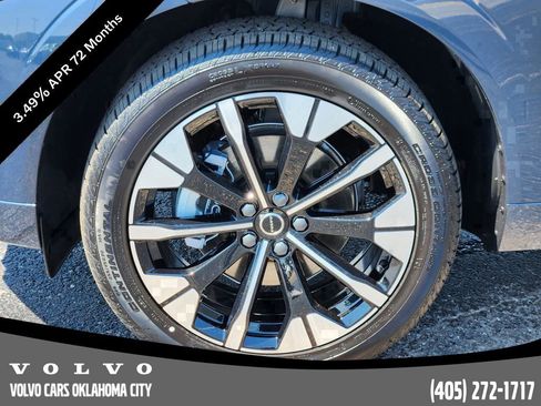 Used 2026 Volvo XC60 B5 Plus w/ Protection Package Premier image 11