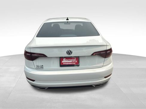 Used 2021 Volkswagen Jetta R-Line FWD image 6