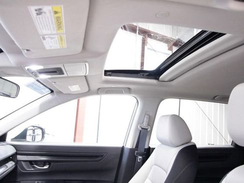 Certified 2024 Honda CR-V EX image 35