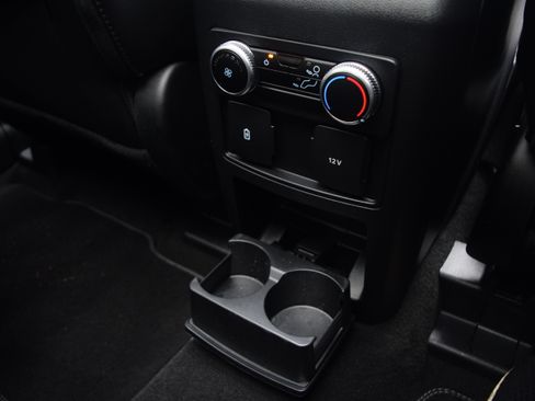 Used 2023 Ford Explorer XLT w/ Equipment Group 202A image 19