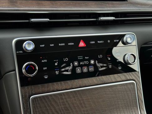 New 2026 Genesis GV80 2.5T Advanced image 35