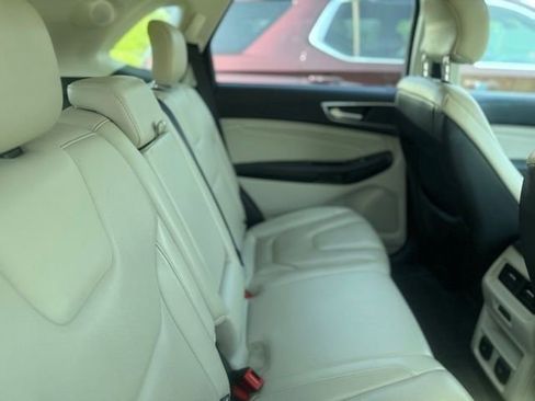 Used 2017 Ford Edge Titanium w/ Equipment Group 301A AWD/4WD image 6