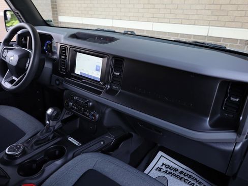 Used 2023 Ford Bronco 4-Door AWD/4WD image 27