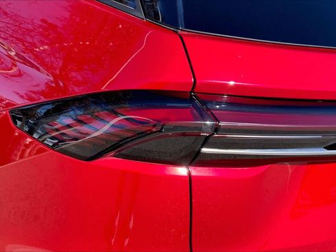 Used 2025 Lincoln Nautilus Reserve image 28