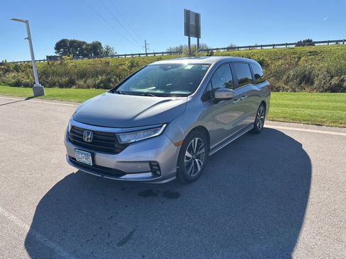 Certified 2021 Honda Odyssey Touring image 35