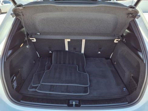 Used 2025 Mercedes-Benz GLA 250 4MATIC image 21