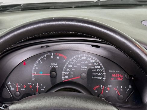 Used 2002 Chevrolet Camaro Z28 w/ SS Performance/Appearance Pkg image 12