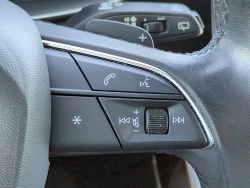 Used 2021 Audi Q8 Prestige w/ Prestige Package image 26