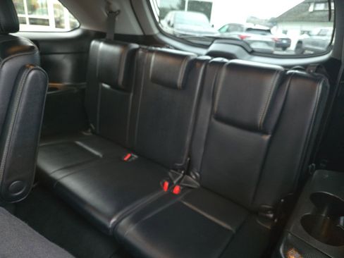 Used 2018 Toyota Highlander Limited Platinum image 18