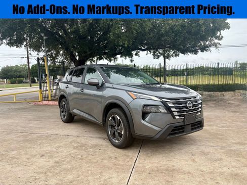 Used 2025 Nissan Rogue SV AWD/4WD image 1