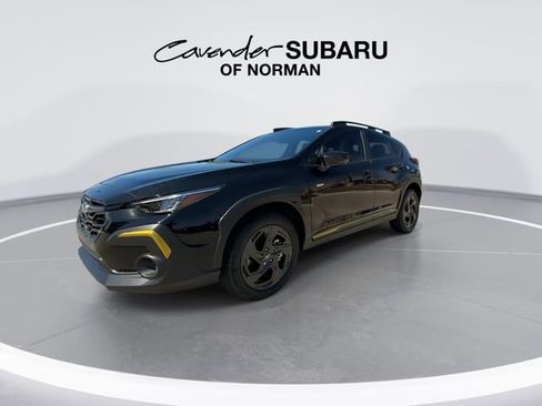 Used 2025 Subaru Crosstrek 2.5i Sport w/ Crosstrek Mirror Package image 4