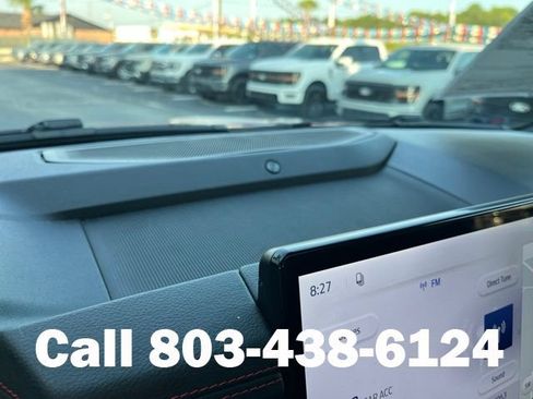 Used 2022 Ford Expedition Limited AWD/4WD image 26