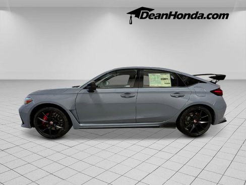New 2026 Honda Civic Type R image 2