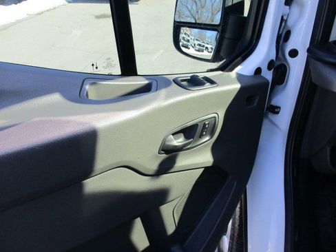 Used 2021 Ford Transit 350 Low Roof AWD image 9